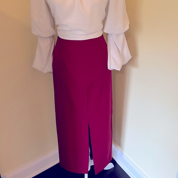NWT Klandestine Midi Italy Pencil Skirt Euro Size 42/US 6 Burgundy, side slit - Picture 1 of 13